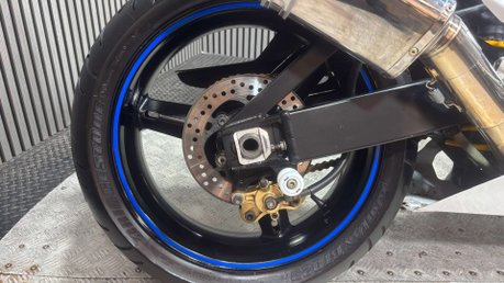 Suzuki GSX-R 2005 28K NEW MOT SERVICED WARRANTY 600CC SUPER SPORT GIXXER 54