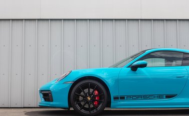 Porsche 911 (992) Carrera S 30