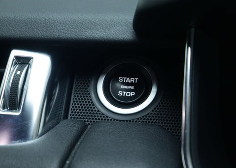 Land Rover Range Rover Sport 2.0 P400e 13.1kWh HSE Silver SUV 5dr Petrol Plug-in Hybrid Auto 4WD Euro 6 40