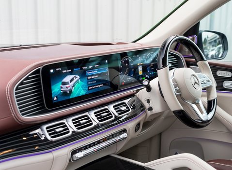 Mercedes-Benz GLS 600 First Class 19