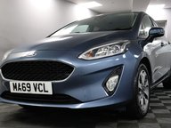 Ford Fiesta TREND 28