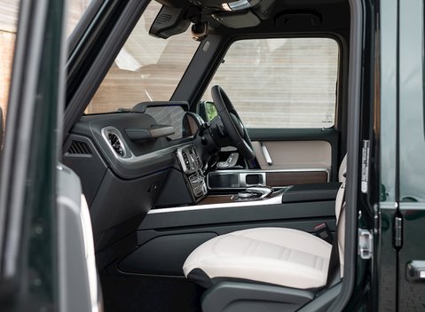 Mercedes-Benz G Series AMG Line 16