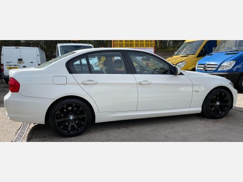BMW 3 Series 2.0 318d SE Euro 5 4dr 8