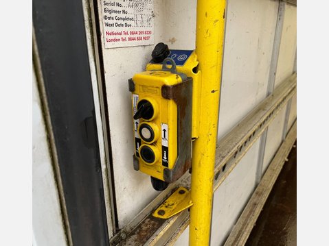 Ford Transit 2.2 TDCi 350 RWD L3 H1 Euro 5 2dr (DRW) 13