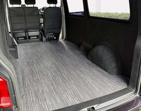 Volkswagen Transporter DSG Auto 2.0TDi 150bhp 28