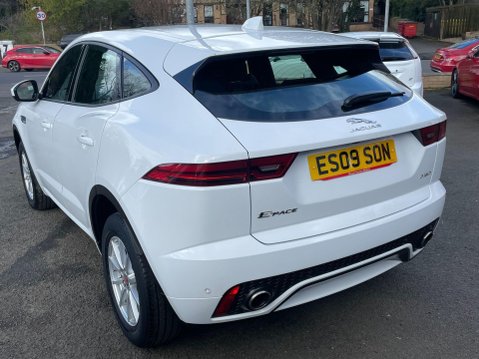 Jaguar E-Pace 2.0 D150 R-Dynamic Euro 6 (s/s) 5dr 9