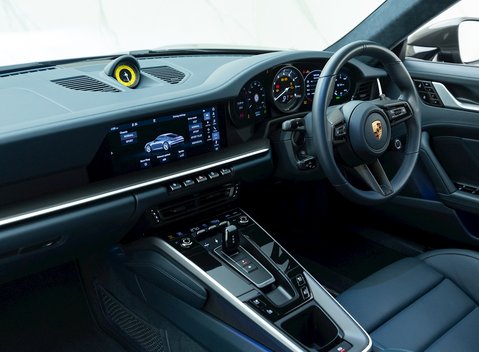 Porsche 911 (992) Carrera S 14
