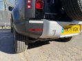 Land Rover Defender HARD TOP SE MHEV 40