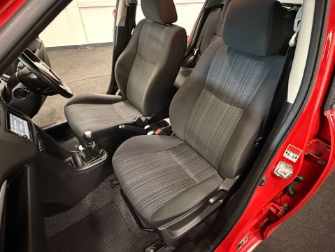 Suzuki Swift 1.2 Swift SZ4 DualJet 5dr 43