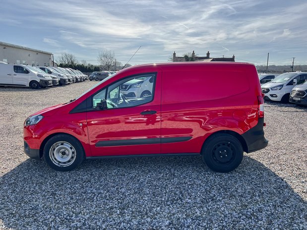 Ford Transit Courier SWB L1H1 Low Roof EURO 6 NO VAT 1