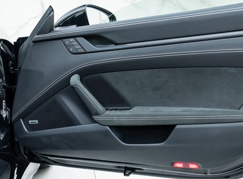 Porsche 911 Carrera GTS Cabriolet (992) 27