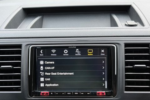 Volkswagen Transporter T32 TDI KOMBI HIGHLINE BMT LWB  -NO VAT -LUXURY CARAVELLE CONVERSION - 45