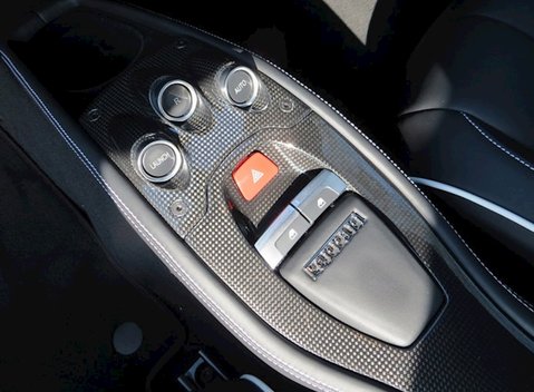 Ferrari 458 Italia 4