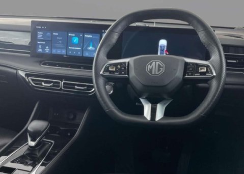 MG HS 1.5 T-GDI Trophy SUV 5dr Petrol DCT Euro 6 (s/s) (169 ps) 10
