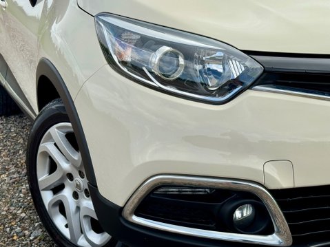 Renault Captur DYNAMIQUE NAV TCE 11