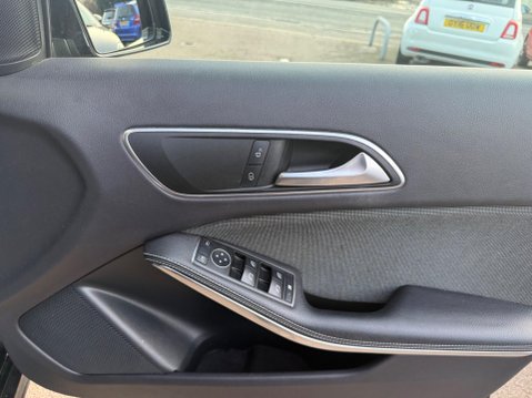 Mercedes-Benz A Class 1.5 A180 CDI SE 7G-DCT Euro 5 (s/s) 5dr 25