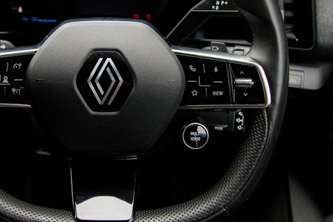 Renault Megane TECHNO 19