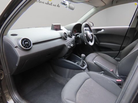 Audi A1 1.2 TFSI SE Sportback Euro 5 (s/s) 5dr 11