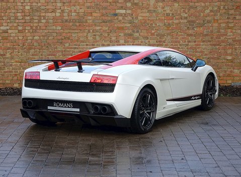 Lamborghini Gallardo LP570-4 Superleggera Edizione Tecnica 30