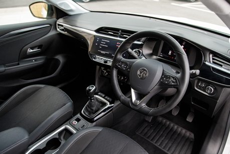 Vauxhall Corsa ELITE NAV PREMIUM