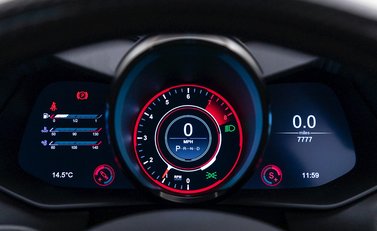 Aston Martin DBS Superleggera 16