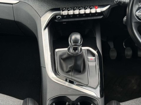 Peugeot 3008 1.2 PureTech Allure SUV 5dr Petrol Manual Euro 6 (s/s) (130 ps) 60