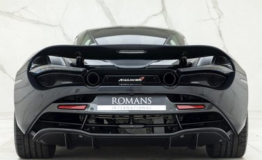 McLaren 720S Performance 5