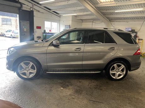 Mercedes-Benz M Class 3.0 ML350 V6 BlueTEC AMG Line G-Tronic 4WD Euro 6 (s/s) 5dr 4