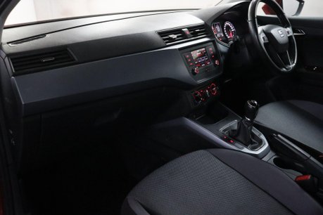 SEAT Arona TSI SE 34