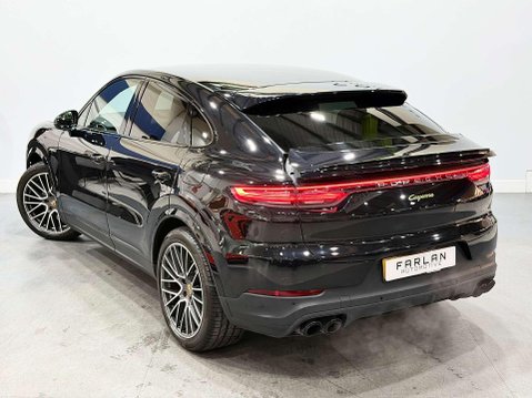 Porsche Cayenne 3.0 V6 E-Hybrid 14.1kWh Coupe 5dr Petrol Plug-in Hybrid TiptronicS 4WD Euro 25