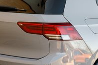 Volkswagen Golf R-LINE TSI 9