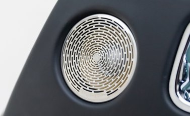 Rolls-Royce Dawn Black Badge 26