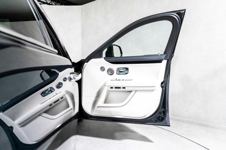 Rolls-Royce Ghost V12. FULL PPF. STARLIGHT. H, C & M SEATS. REAR ENTERTAINMENT. HUD. 16