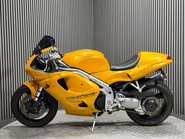 Triumph Daytona 1997 ONLY 27K RUNNING PROJECT BIKE SPARES OR REPAIR 4