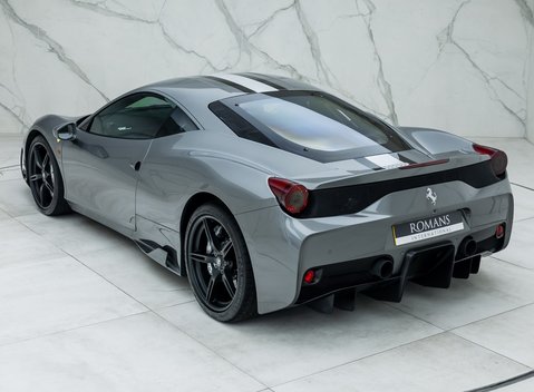 Ferrari 458 Speciale 9