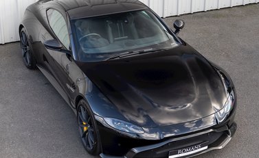 Aston Martin V8 Vantage 8