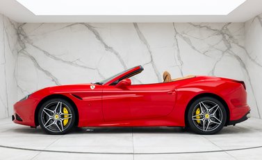 Ferrari California T 2