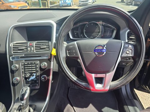Volvo XC60 2.0 D4 R-Design Nav Auto Euro 6 (s/s) 5dr 17
