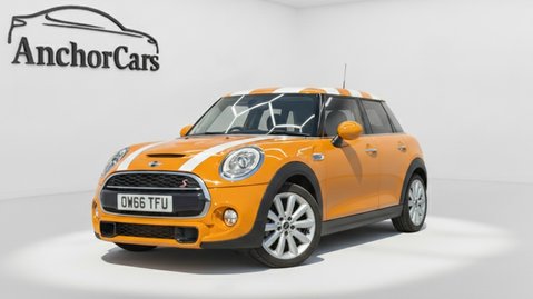 Mini Hatch 2.0 Cooper S Hatchback 5dr Petrol Auto Euro 6 (s/s) (192 ps)