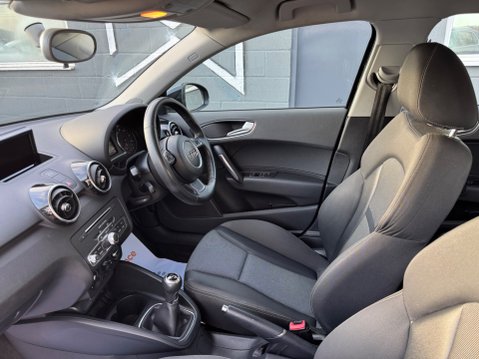 Audi A1 SPORTBACK TFSI SPORT 37