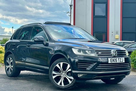 Volkswagen Touareg 3.0 TDI V6 BlueMotion Tech R-Line SUV 5dr Diesel Tiptronic 4WD Euro 6 (s/s)