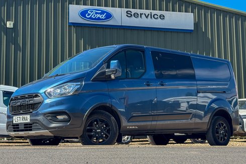 Ford Transit Custom Crew Cab LWB L2H1 Low Roof Trail 320 Air Con Alloys Sensors Tow Bar EURO 6 