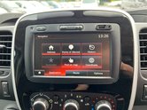 Renault Trafic SWB L1H1 Low Roof Sportive Air Con Nav EURO 6 NO VAT 39