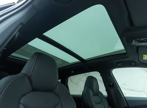 Audi SQ7 BLACK EDITION 16