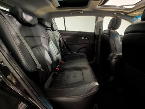 Kia Sportage CRDI KX-3 19