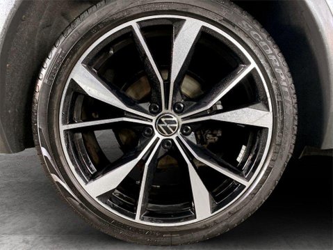 Volkswagen Tiguan Allspace 1.5 TSI R-Line SUV 5dr Petrol DSG Euro 6 (s/s) (150 ps) Air Con - Alloy Whe 10