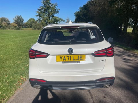 MG HS 1.5 T-GDI Exclusive DCT Euro 6 (s/s) 5dr 38