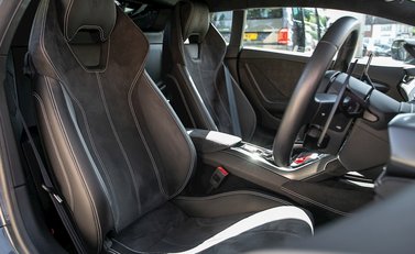 Lamborghini Huracan LP610-4 12