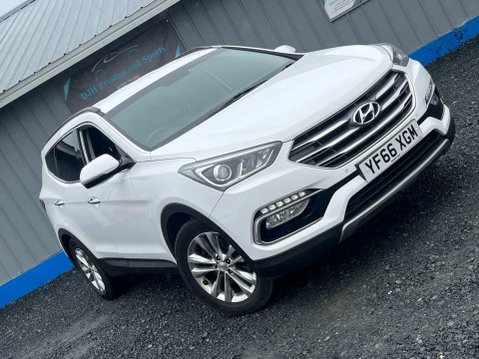 Hyundai SANTA FE 2.2 CRDi Blue Drive Premium 4WD Euro 6 (s/s) 5dr 44