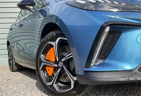 MG MG4 EV 64kWh XPOWER AWD